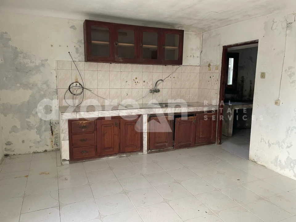 Moradia T3 para Venda em Nossa Senhora dos Remedios Foto 8