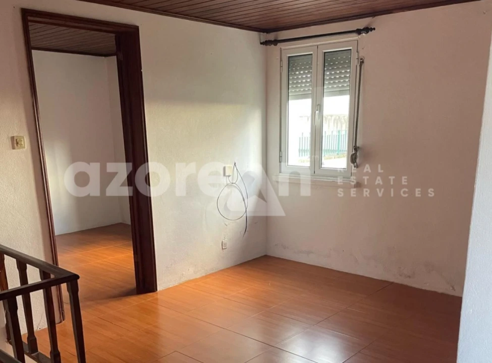 Moradia T3 para Venda em Nossa Senhora dos Remedios Foto 12