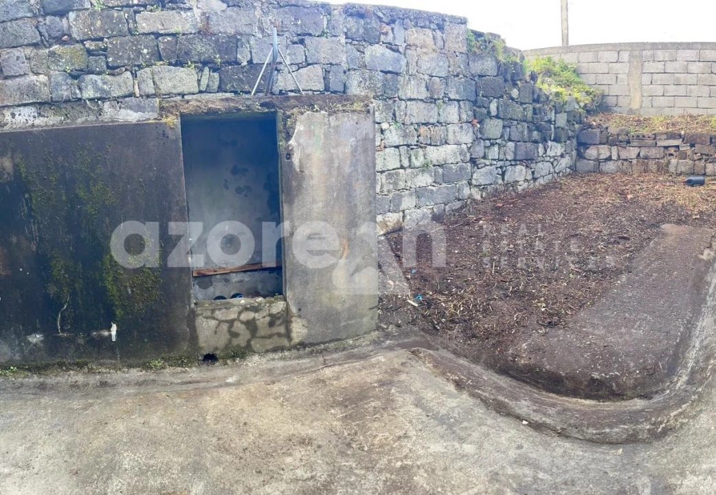 Moradia T3 para Venda em Nossa Senhora dos Remedios Foto 16