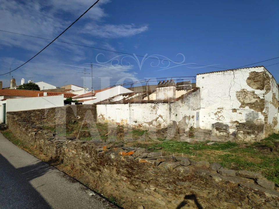 Moradia T1 para Venda em Veiros Foto 18