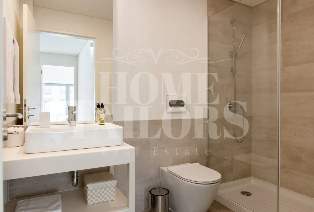 Moradia T2 para Venda em Santa Marinha e São Pedro da Afurada Foto 14