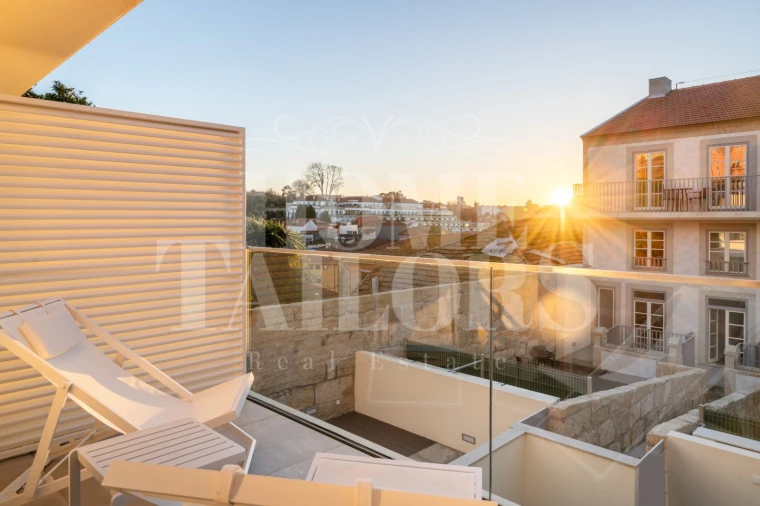 Moradia T2 para Venda em Santa Marinha e São Pedro da Afurada Foto 1