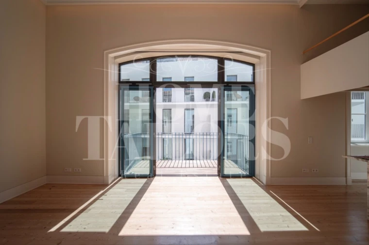 Apartamento T2 para Venda em Santo António Foto 30