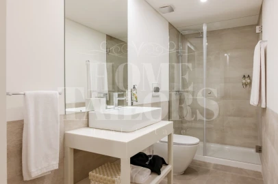 Apartamento T1 para Venda em Santa Marinha e São Pedro da Afurada