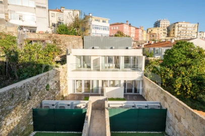Apartamento T1 para Venda em Santa Marinha e São Pedro da Afurada