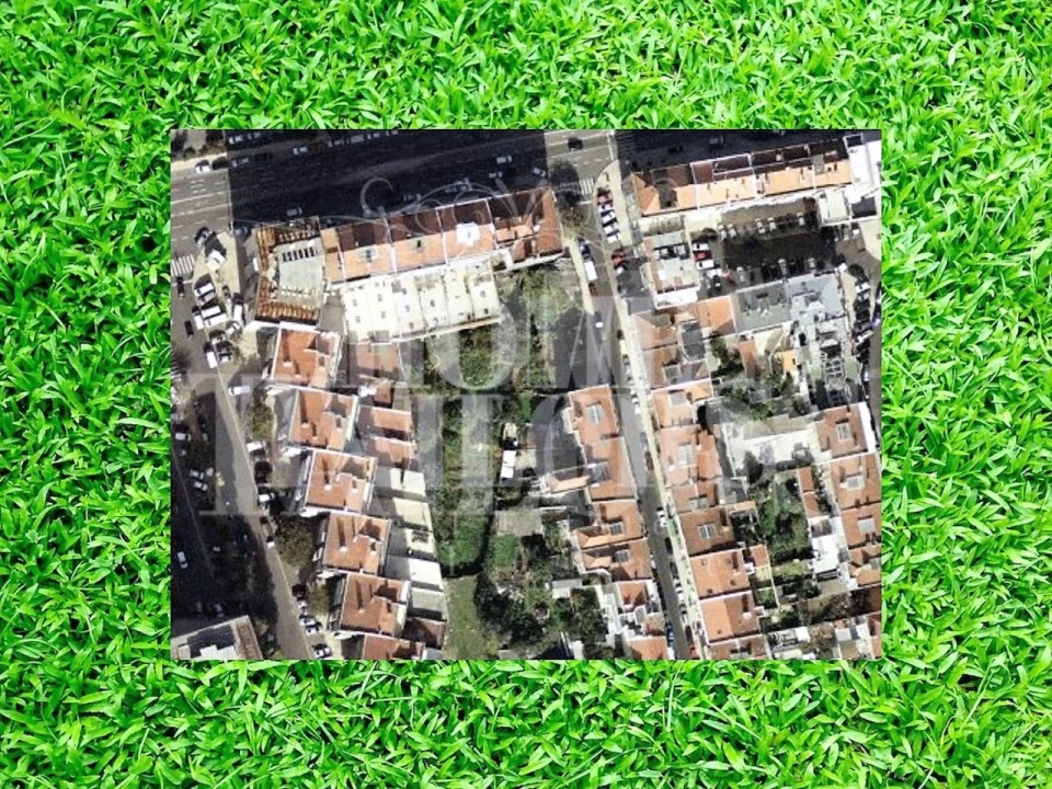 Terreno para Venda em Benfica Foto 9