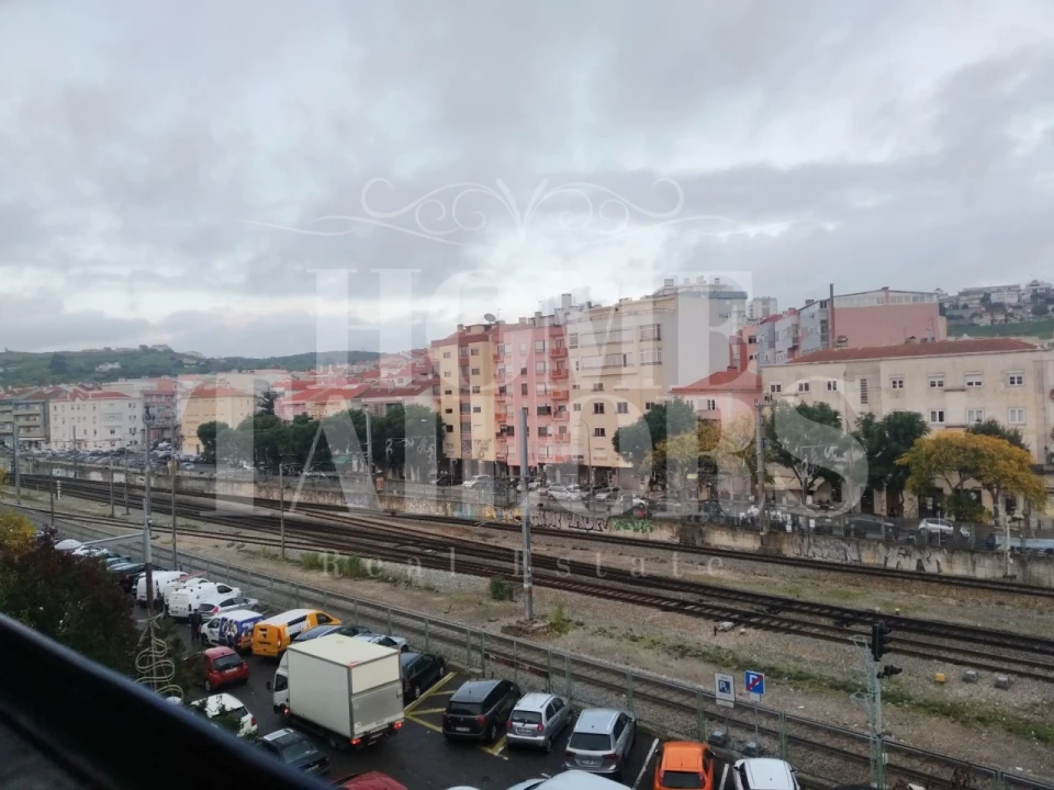 Loja para Venda em Venteira Foto 11