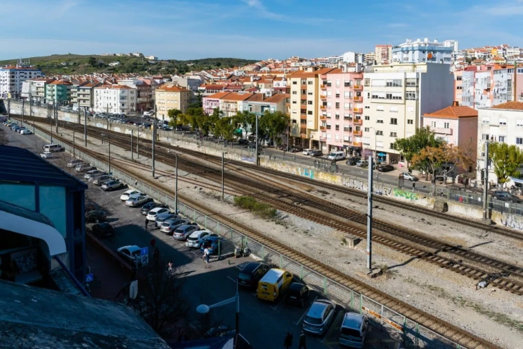 Loja para Venda em Venteira Foto 7