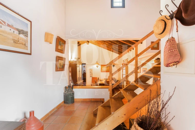 Moradia T5 para Venda em Aveiras de Baixo Foto 12