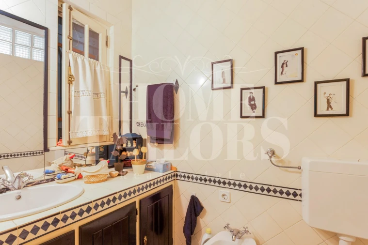 Moradia T5 para Venda em Aveiras de Baixo Foto 24