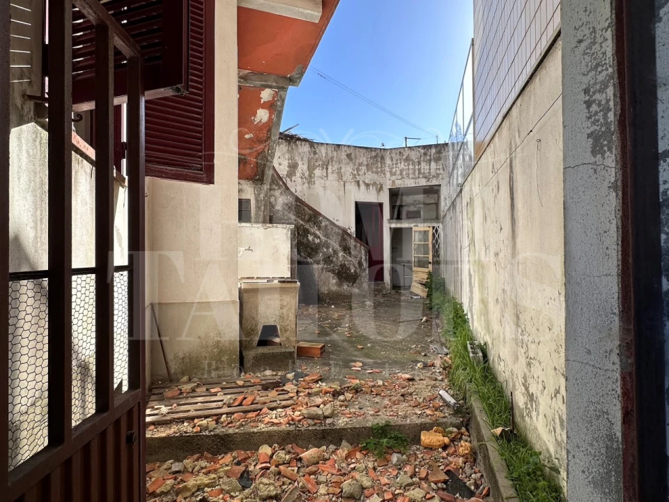 Moradia T6 para Venda em Mafamude e Vilar do Paraíso Foto 47