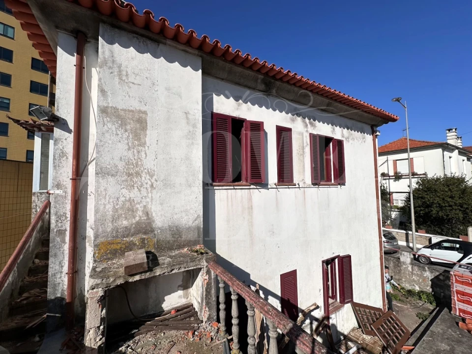 Moradia T6 para Venda em Mafamude e Vilar do Paraíso Foto 4