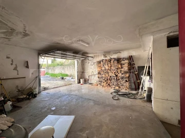 Moradia T6 para Venda em Mafamude e Vilar do Paraíso