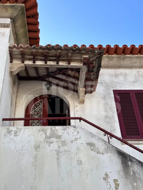 Moradia T6 para Venda em Mafamude e Vilar do Paraíso