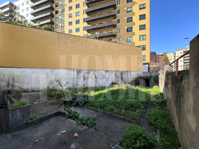 Moradia T6 para Venda em Mafamude e Vilar do Paraíso Foto 43