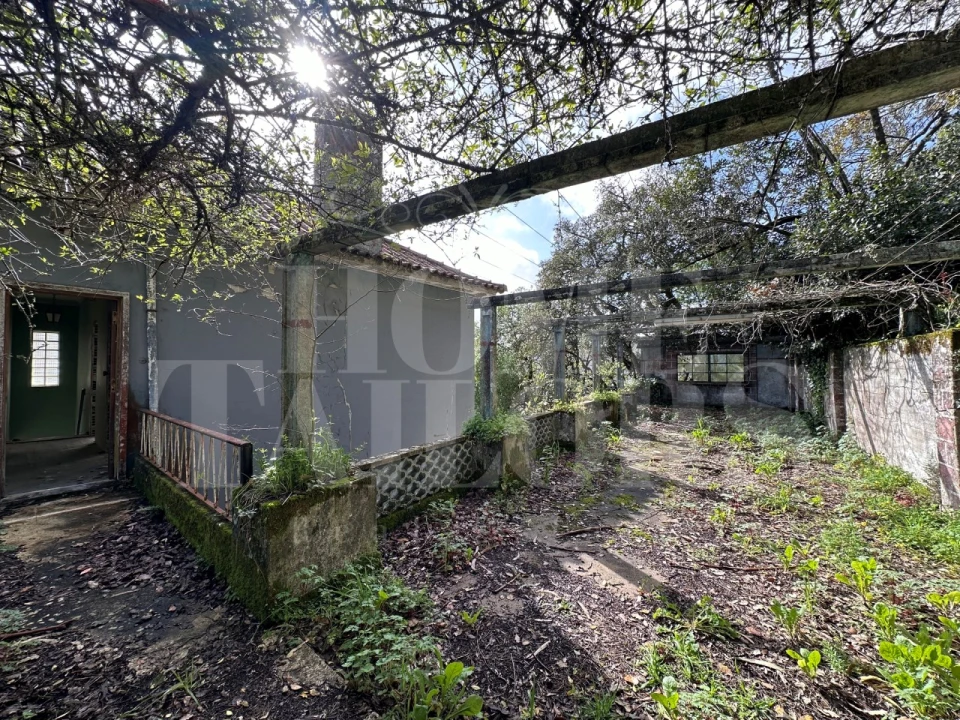 Moradia T8 para Venda em Venda do Pinheiro e Santo Estêvão das Galés Foto 18