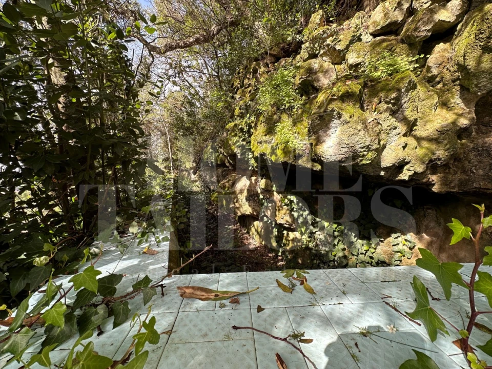 Moradia T8 para Venda em Venda do Pinheiro e Santo Estêvão das Galés Foto 23