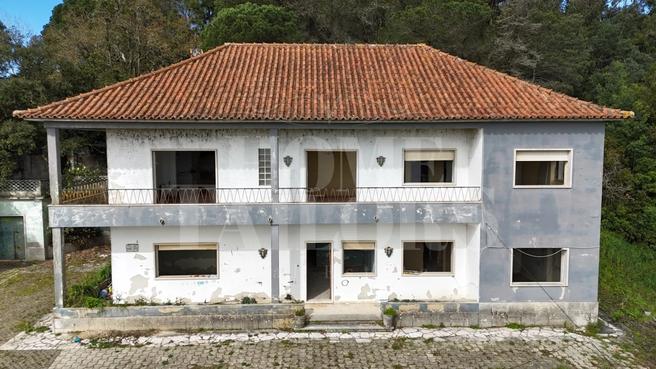 Moradia T8 para Venda em Venda do Pinheiro e Santo Estêvão das Galés Foto 26