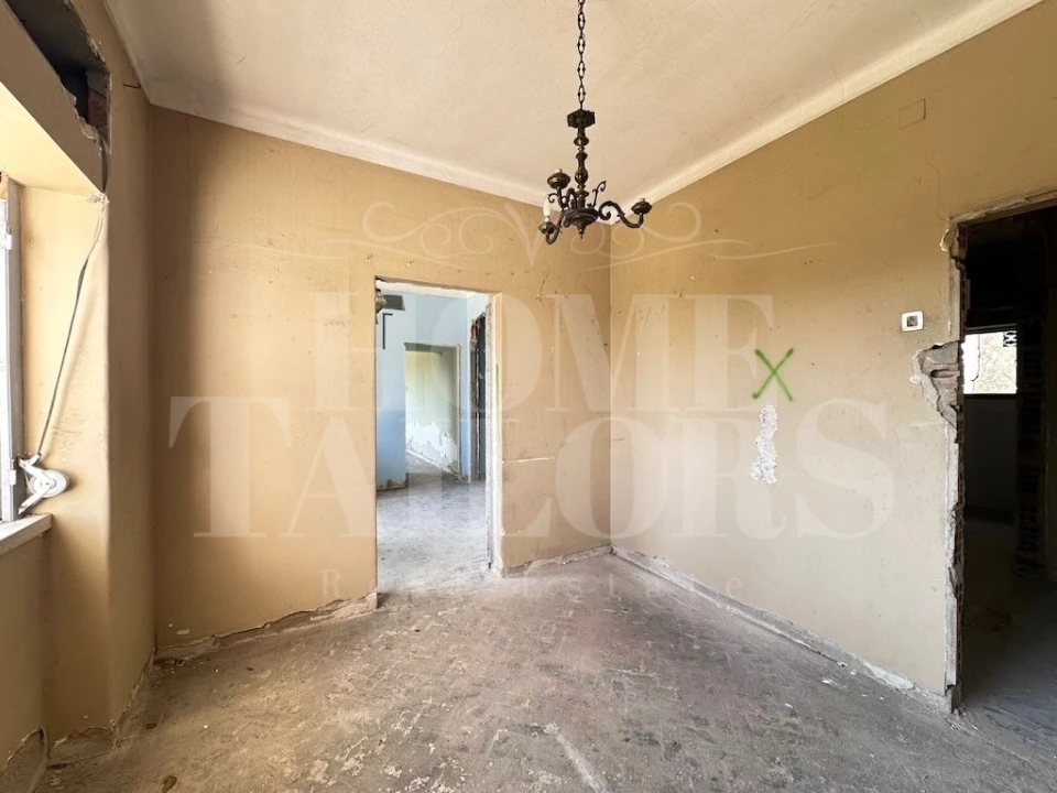 Moradia T8 para Venda em Venda do Pinheiro e Santo Estêvão das Galés Foto 40