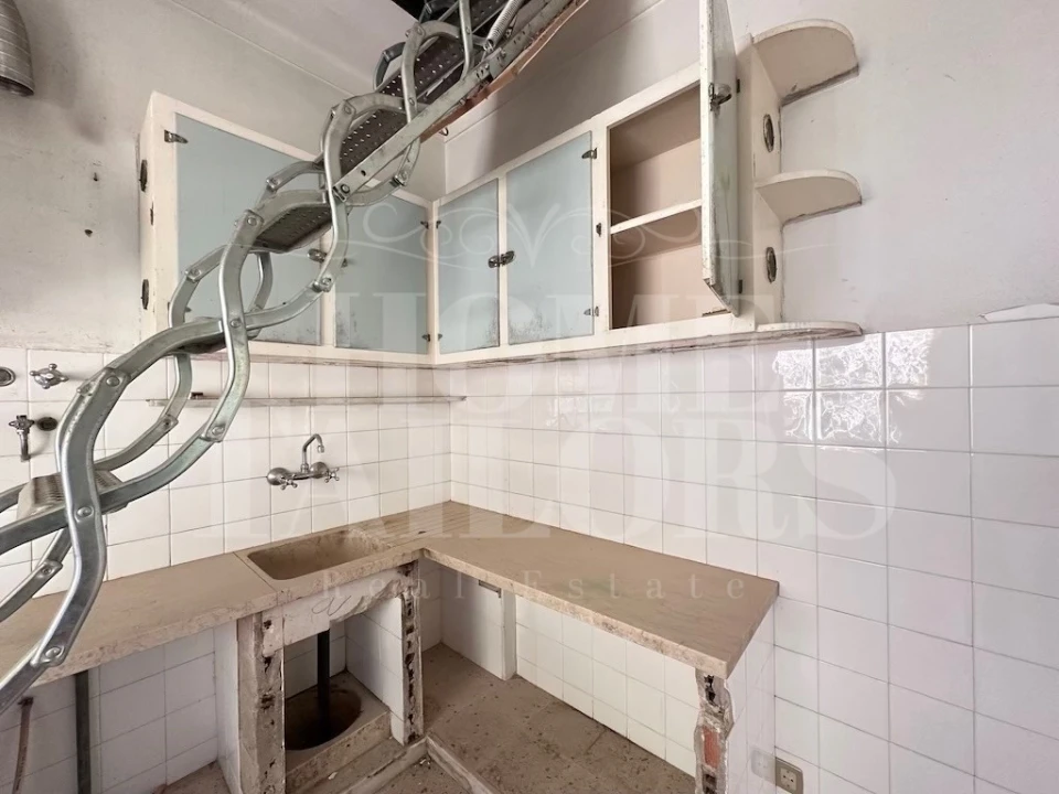 Moradia T8 para Venda em Venda do Pinheiro e Santo Estêvão das Galés Foto 75