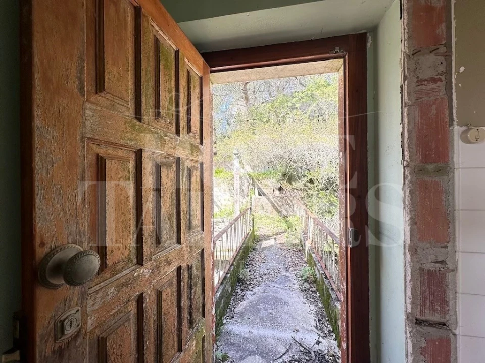 Moradia T8 para Venda em Venda do Pinheiro e Santo Estêvão das Galés Foto 77