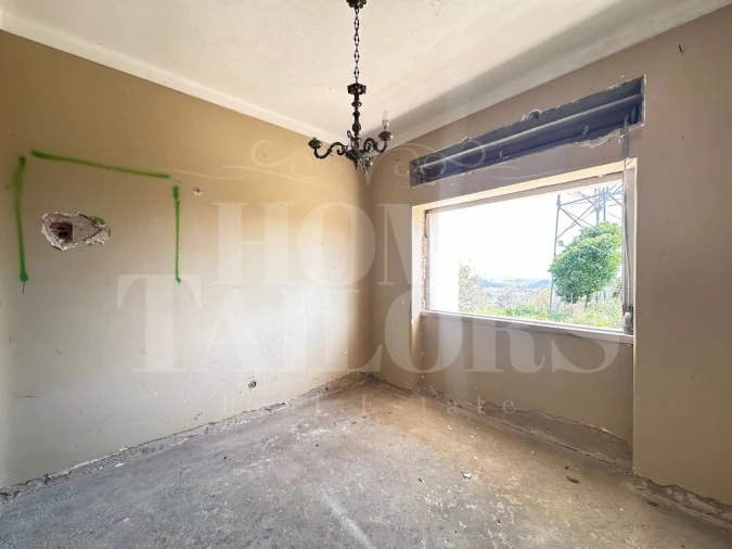 Moradia T8 para Venda em Venda do Pinheiro e Santo Estêvão das Galés Foto 39