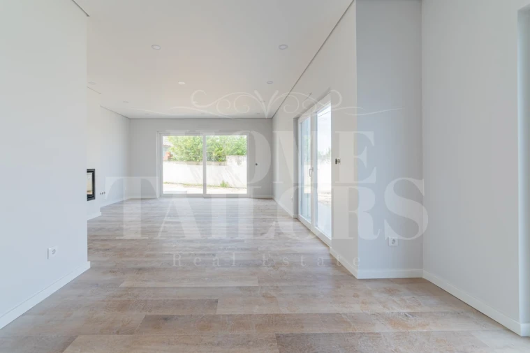 Moradia T3 para Venda em Santo Isidoro Foto 10