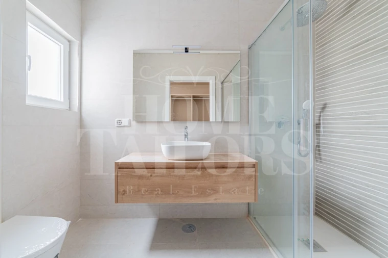 Moradia T3 para Venda em Santo Isidoro Foto 3