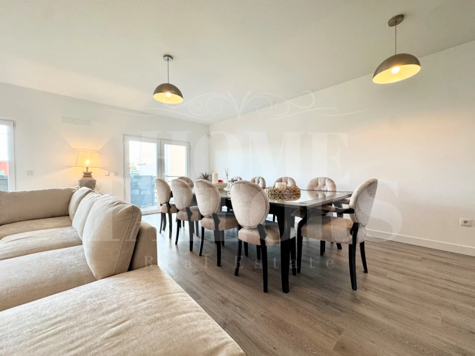 Moradia T5 para Venda em São Pedro da Cadeira Foto 20