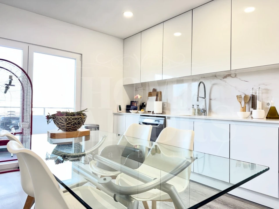 Moradia T5 para Venda em São Pedro da Cadeira Foto 10