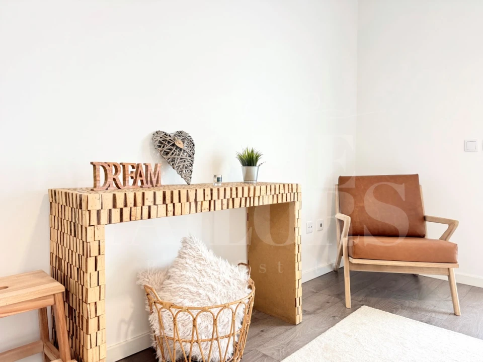 Moradia T5 para Venda em São Pedro da Cadeira Foto 45