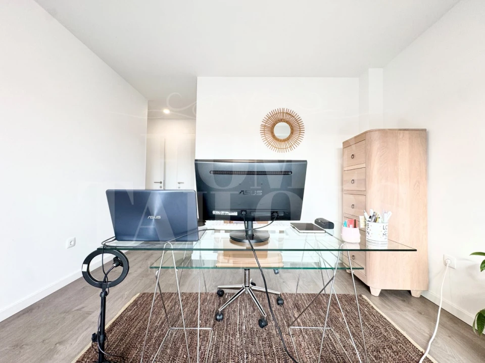 Moradia T5 para Venda em São Pedro da Cadeira Foto 47