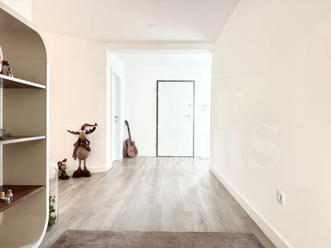 Moradia T5 para Venda em São Pedro da Cadeira Foto 29