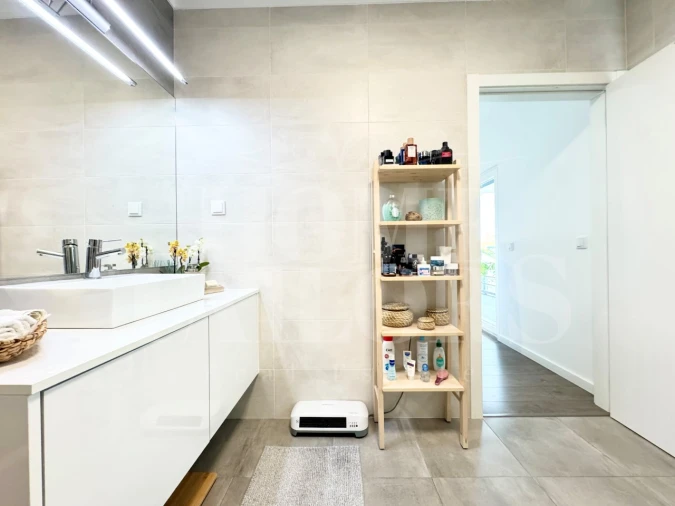 Moradia T5 para Venda em São Pedro da Cadeira Foto 33