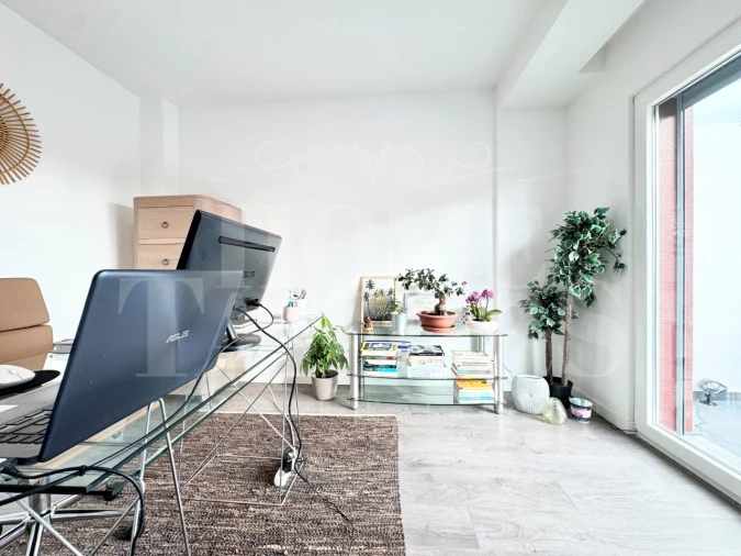 Moradia T5 para Venda em São Pedro da Cadeira Foto 48