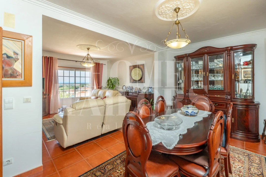 Moradia T4 para Venda em Carvoeira Foto 27