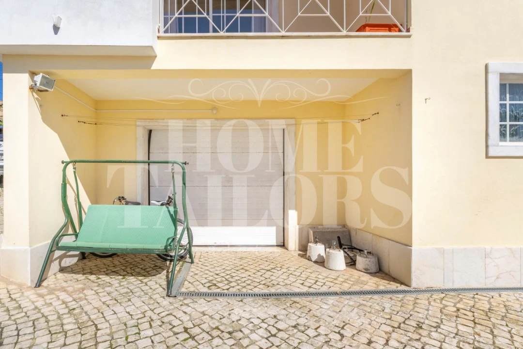 Moradia T4 para Venda em Carvoeira Foto 64