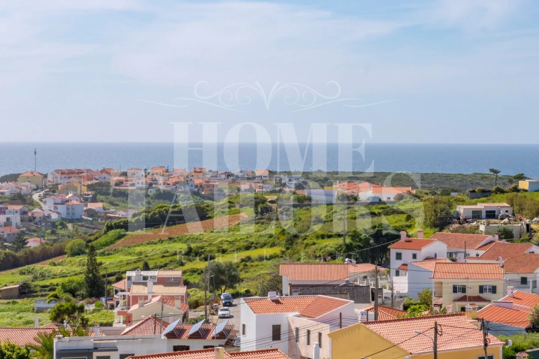 Moradia T4 para Venda em Carvoeira Foto 1