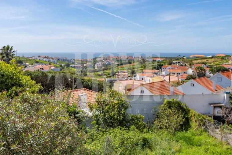 Moradia T4 para Venda em Carvoeira Foto 33