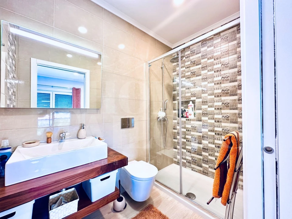 Moradia T3 para Venda em Azueira e Sobral da Abelheira Foto 18