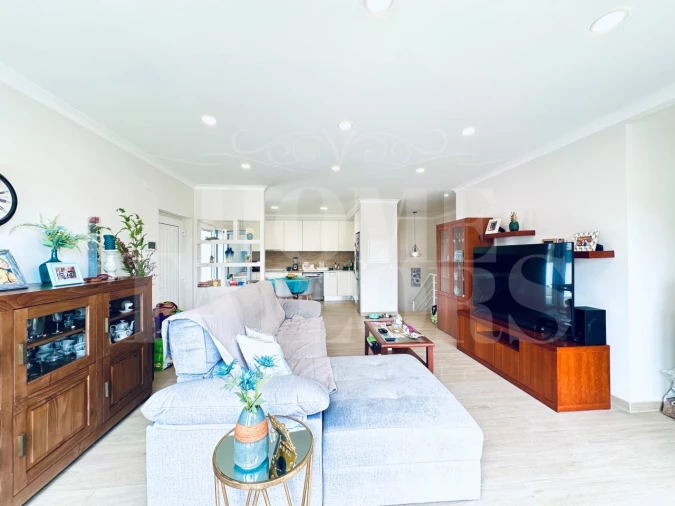 Moradia T3 para Venda em Azueira e Sobral da Abelheira Foto 11