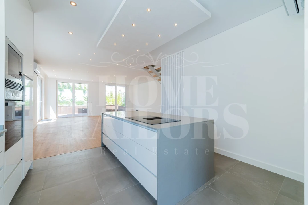 Moradia T3 para Venda em Alcabideche Foto 17