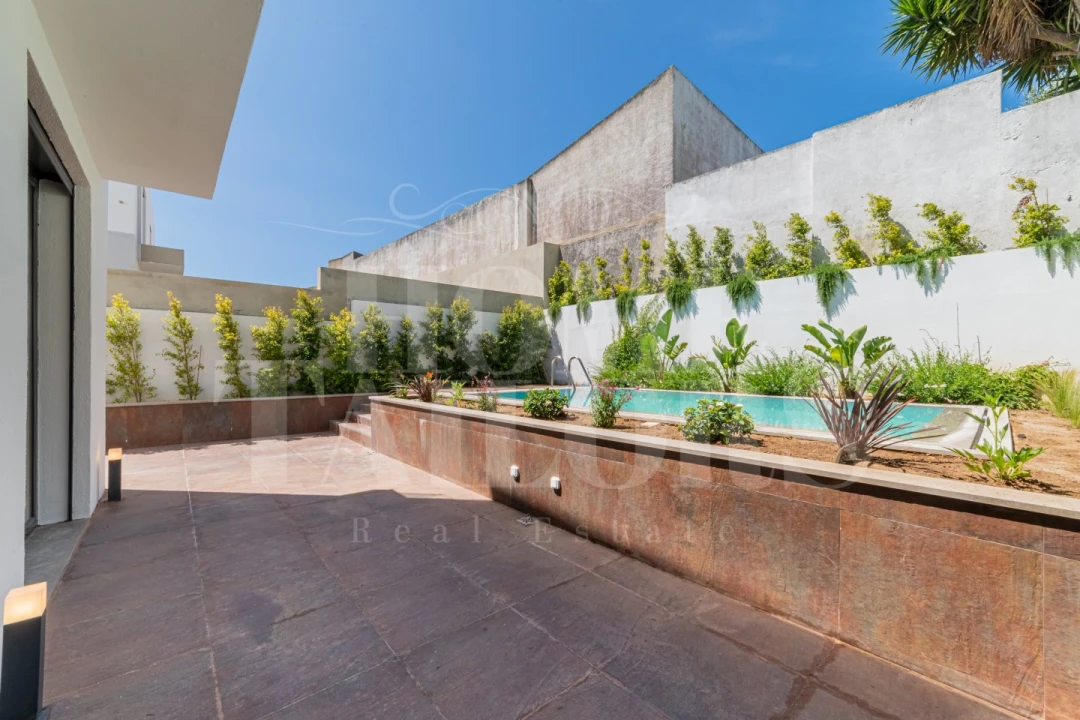 Moradia T3 para Venda em Alcabideche Foto 18