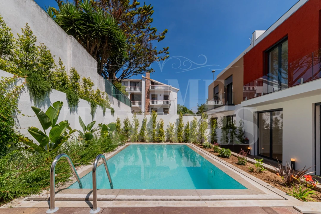 Moradia T3 para Venda em Alcabideche Foto 2