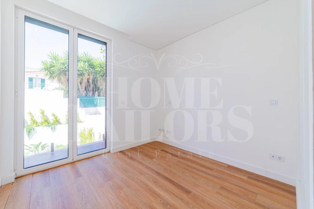 Moradia T3 para Venda em Alcabideche Foto 33