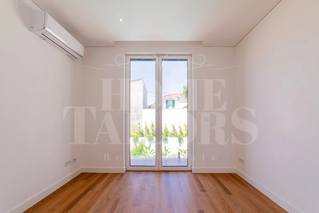 Moradia T3 para Venda em Alcabideche Foto 39