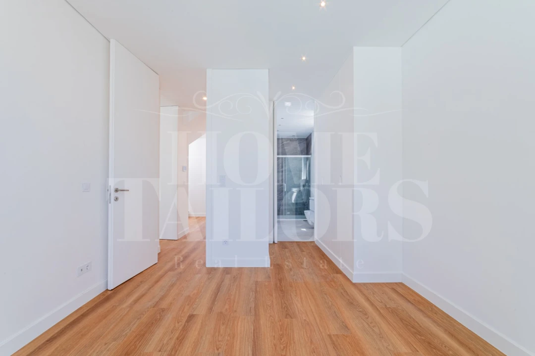 Moradia T3 para Venda em Alcabideche Foto 40