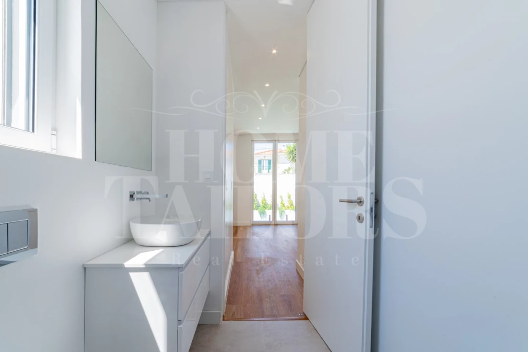 Moradia T3 para Venda em Alcabideche Foto 43