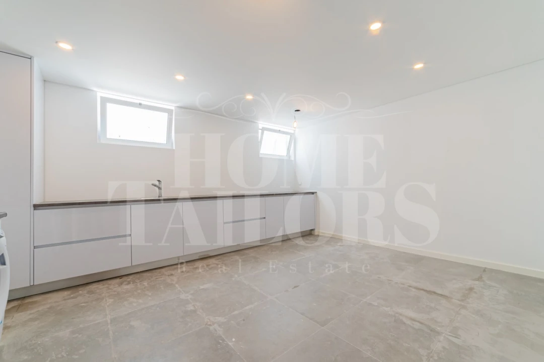 Moradia T3 para Venda em Alcabideche Foto 48