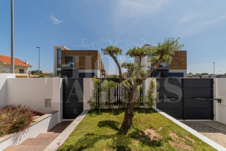 Moradia T3 para Venda em Alcabideche Foto 7